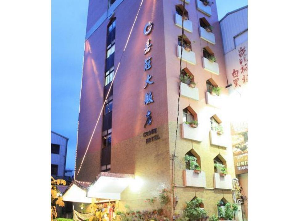 Chiayi Crown Hotel Екстер'єр фото