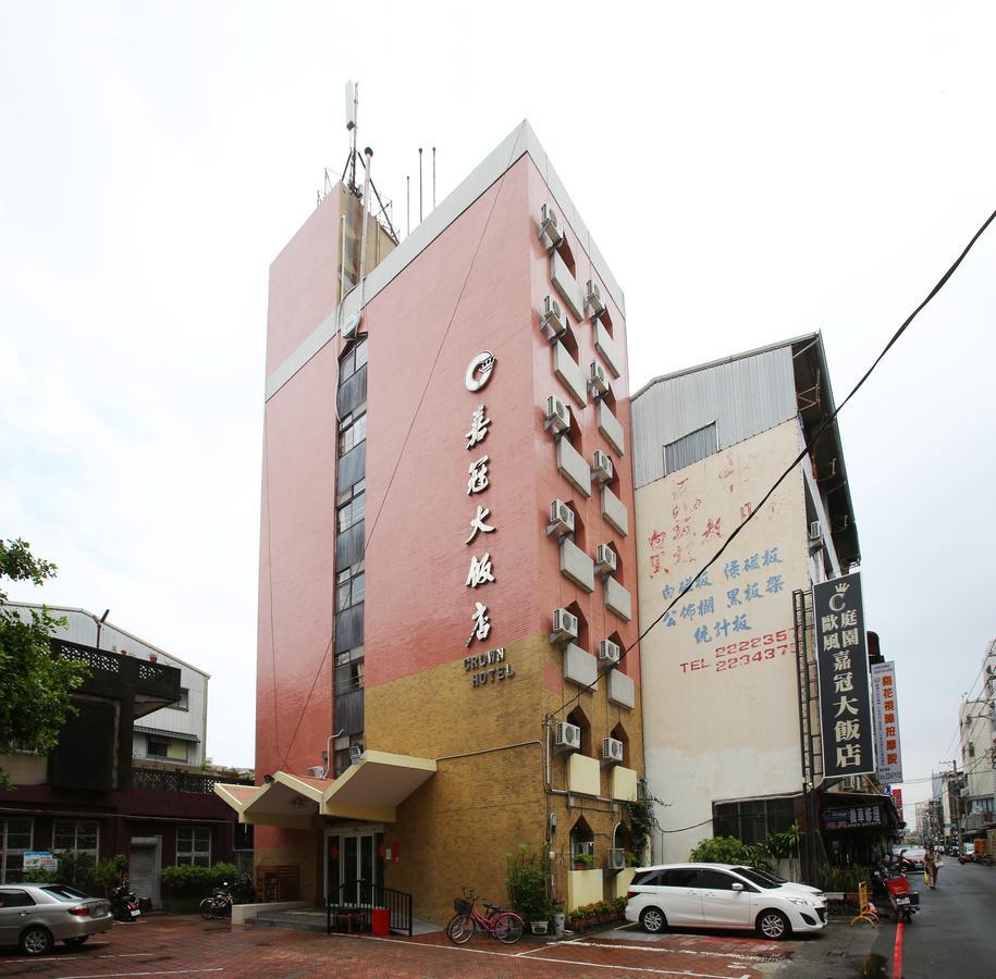 Chiayi Crown Hotel Екстер'єр фото